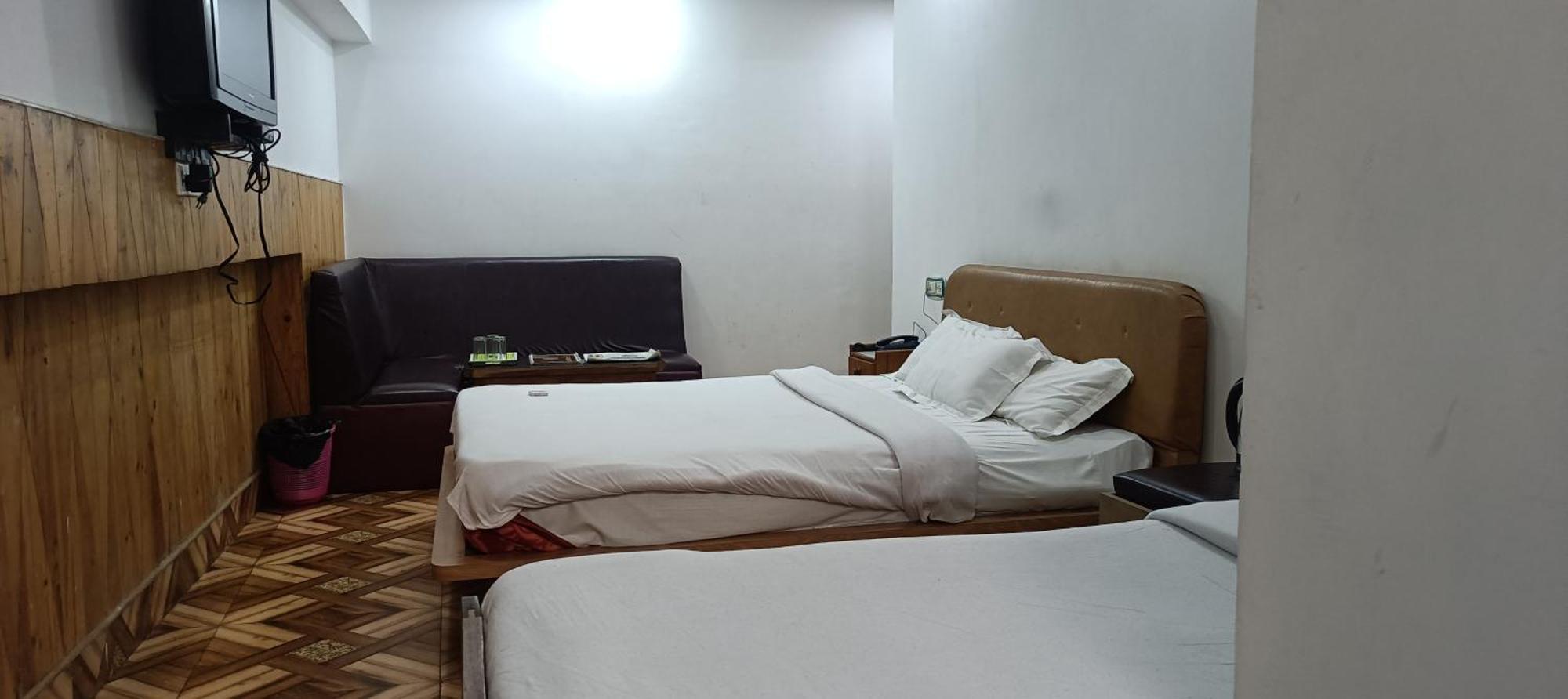 Hotel Assembly 西隆 外观 照片